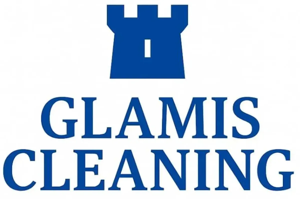 GLAMIS CLEANING logo