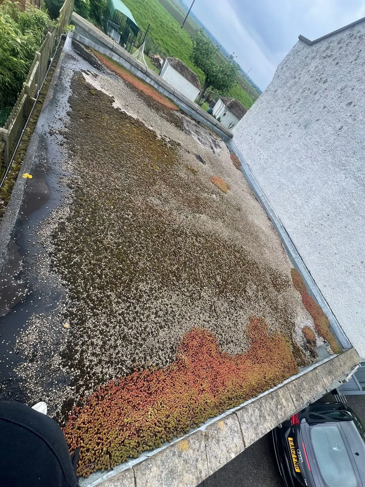 Flat roof repair image background image