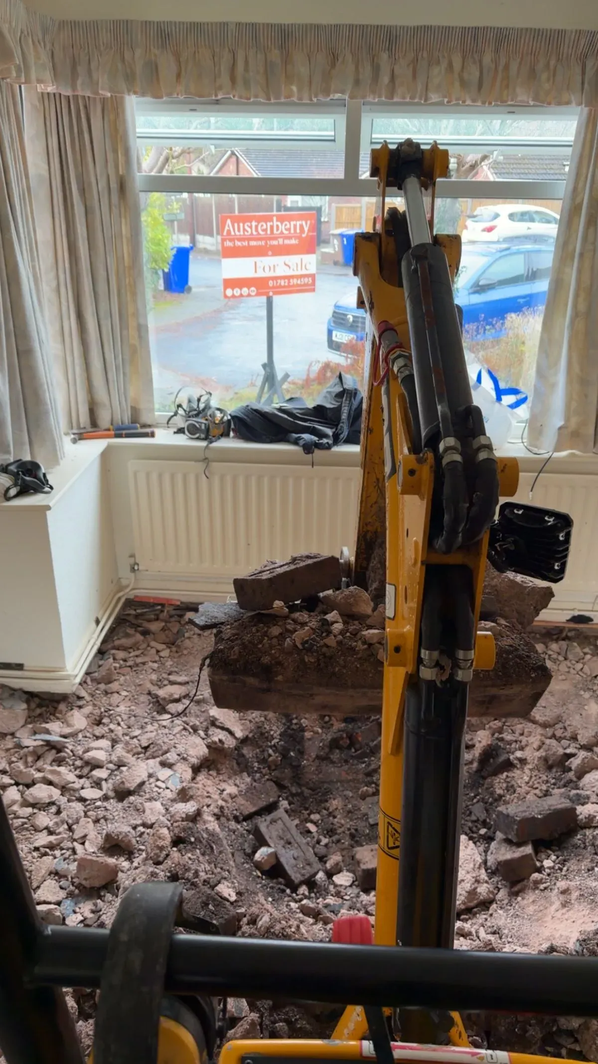 Red ash removal image background image