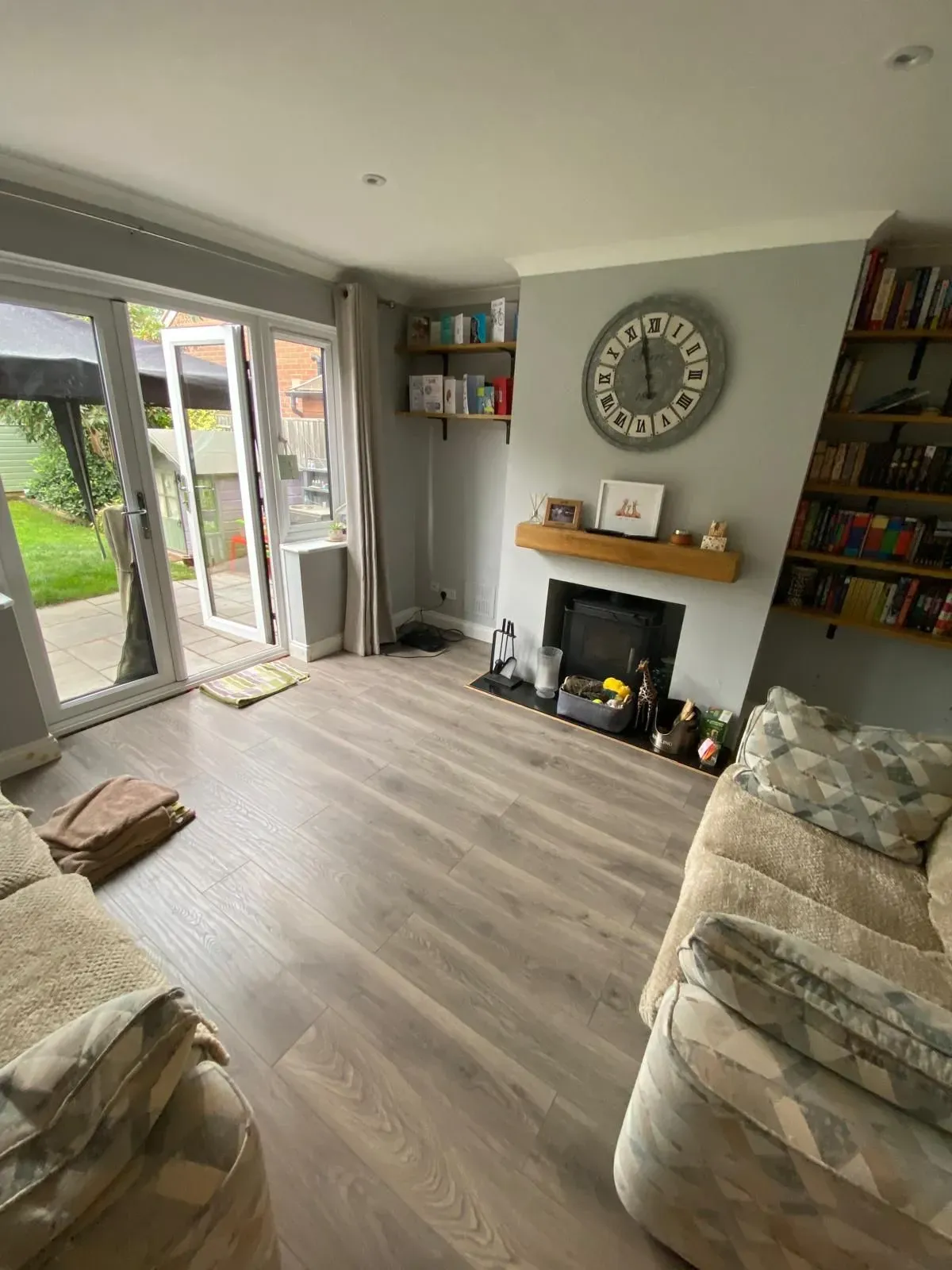 Flooring installations image background image
