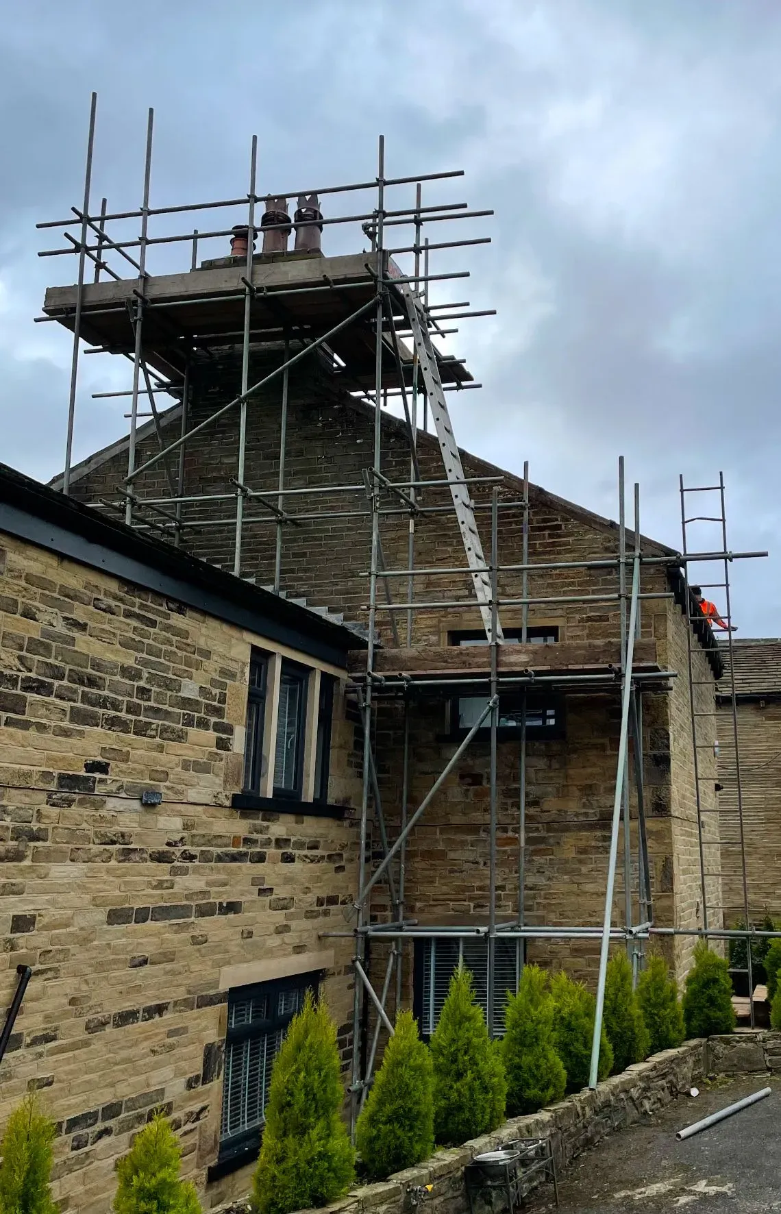 Scaffolding Thornton Bradford 