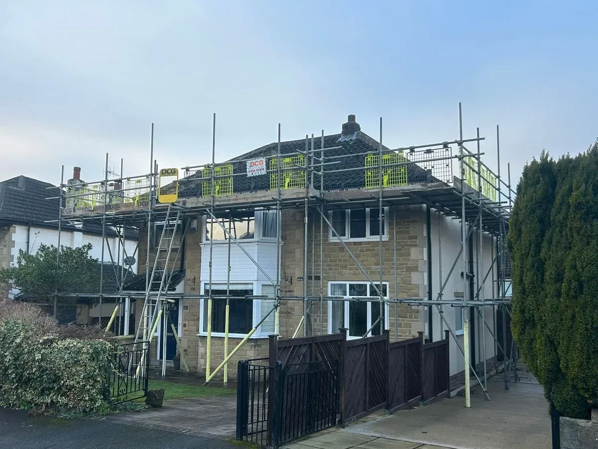 Scaffolding Shipley nab wood 