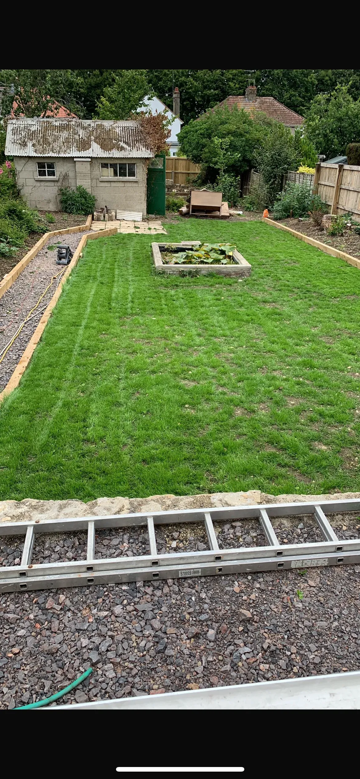 undefined background image