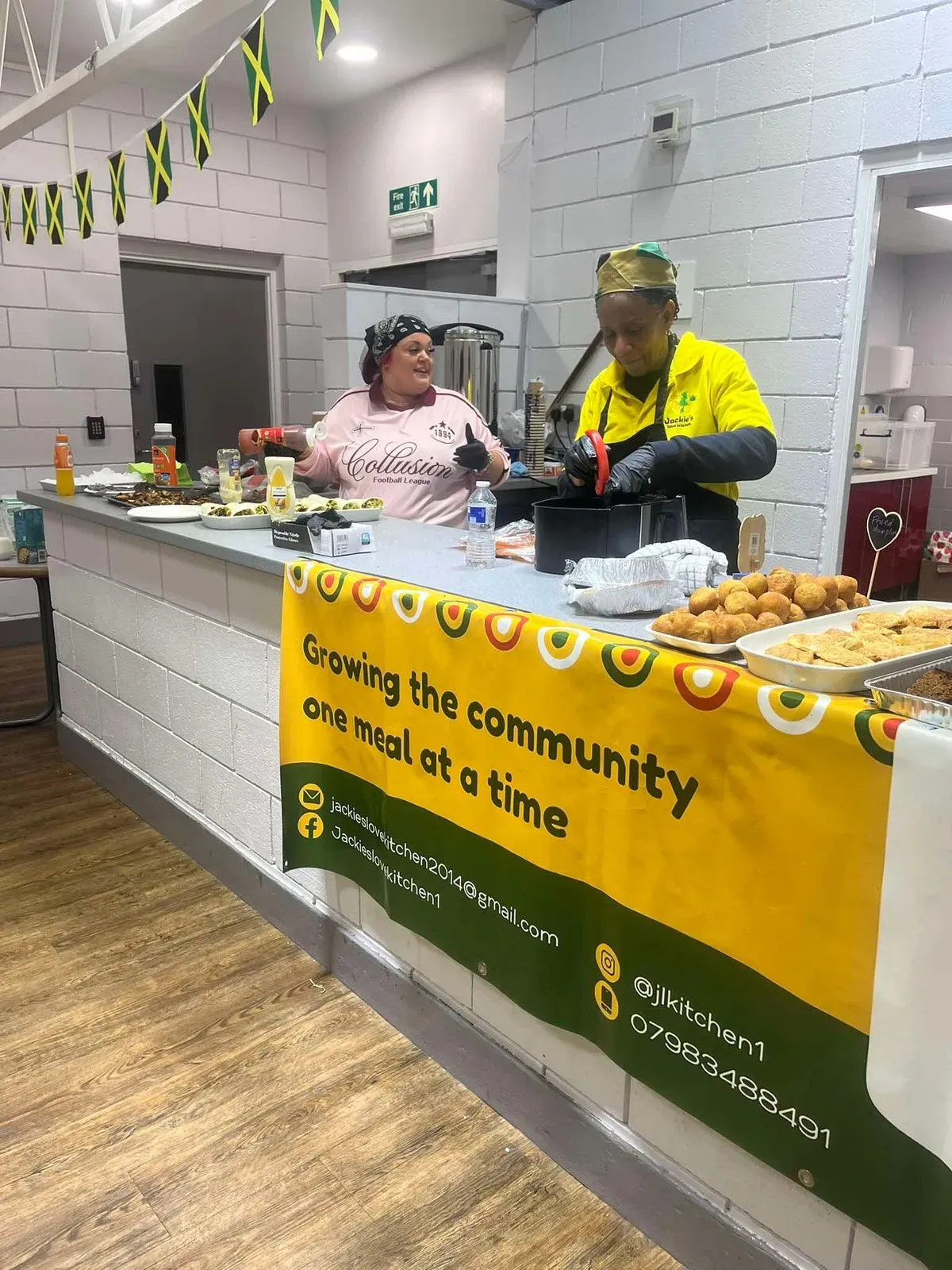 Free Community Breakfast Club image background image