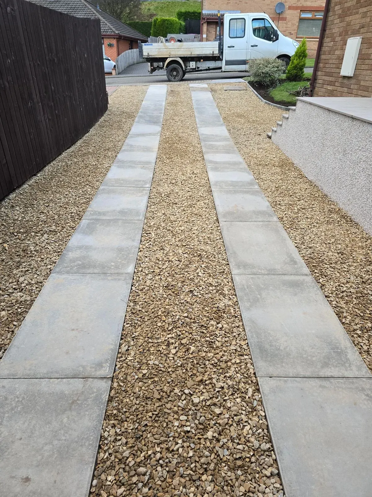 Gravel driveway design image background image