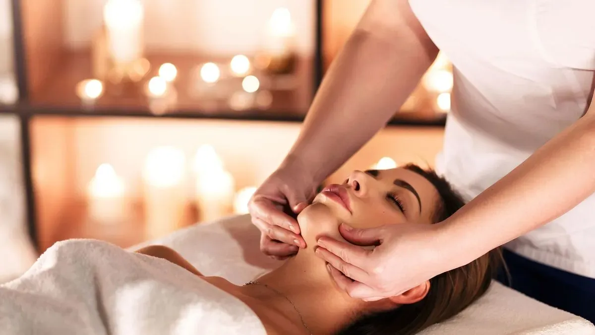 Beautifully presented massage oils for facial treatment in Trouton