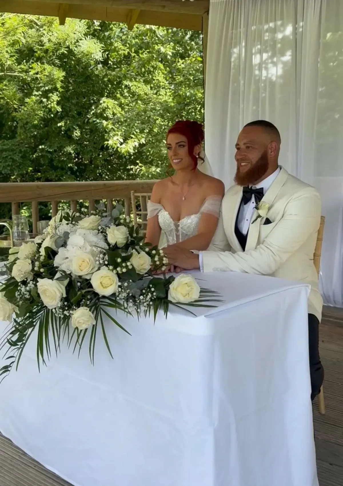 Centerpiece arrangements image