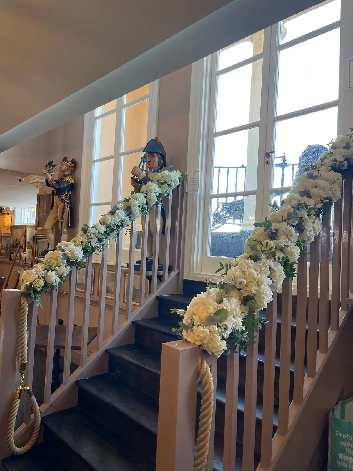 Descriptive text for the image