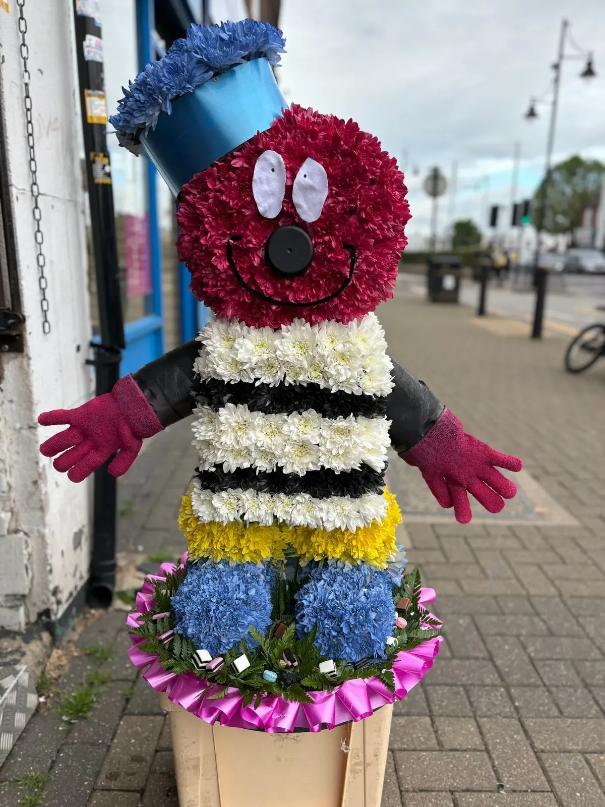 Bespoke funeral tributes image