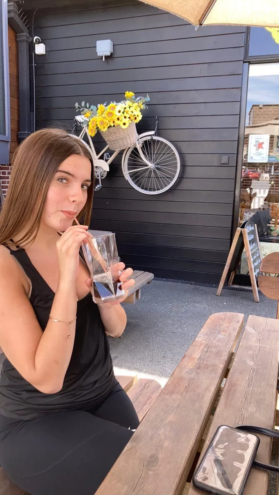 Descriptive text for the image