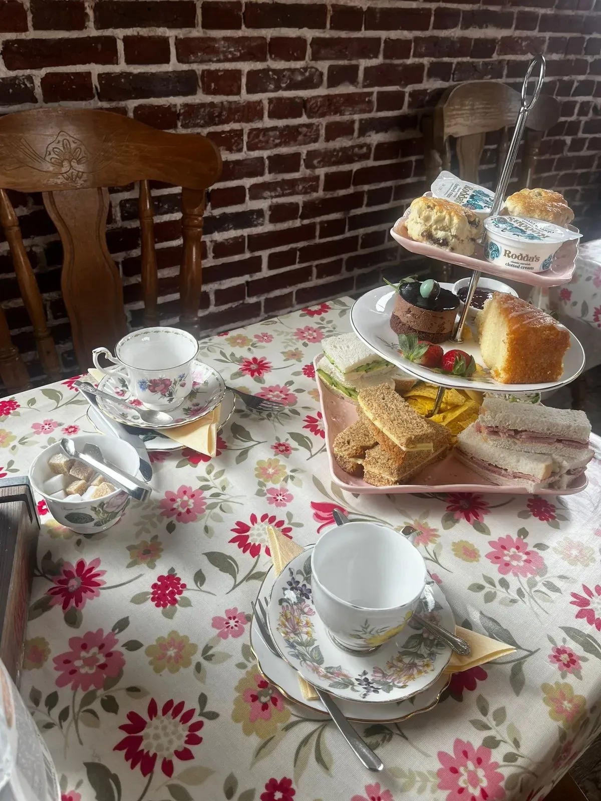 Descriptive text for the image