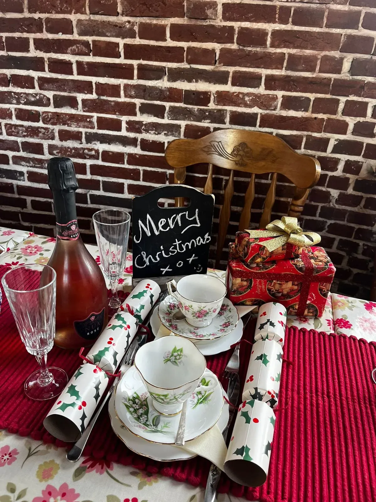 Descriptive text for the image