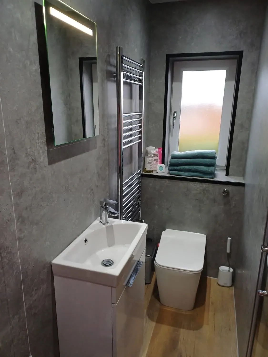 Descriptive text for the image