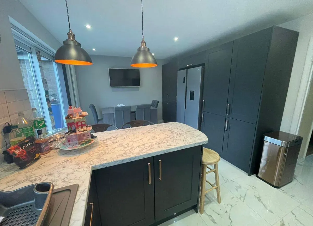 Descriptive text for the image