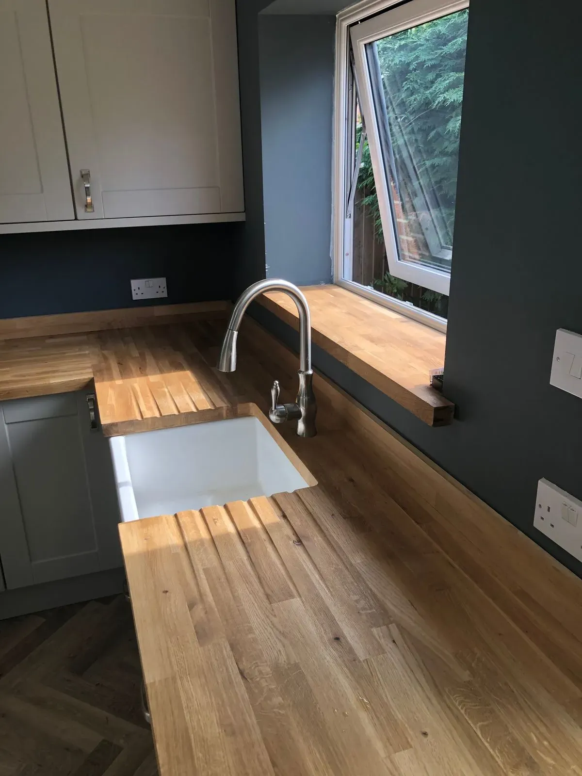 Descriptive text for the image