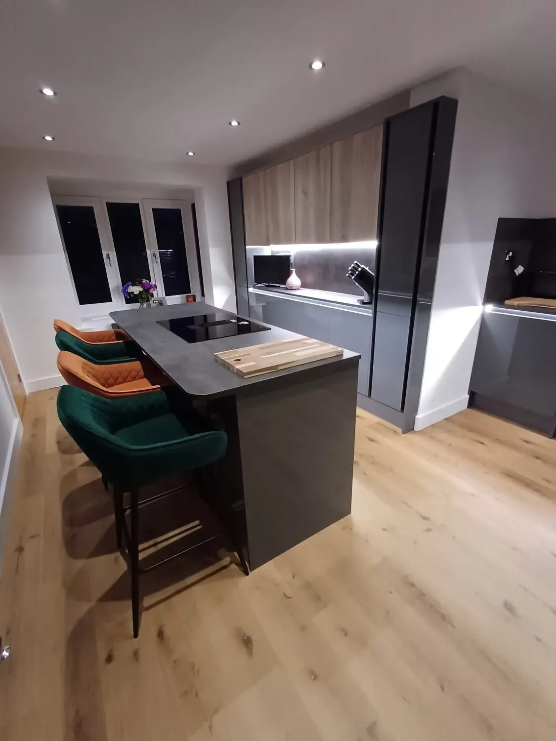 Descriptive text for the image