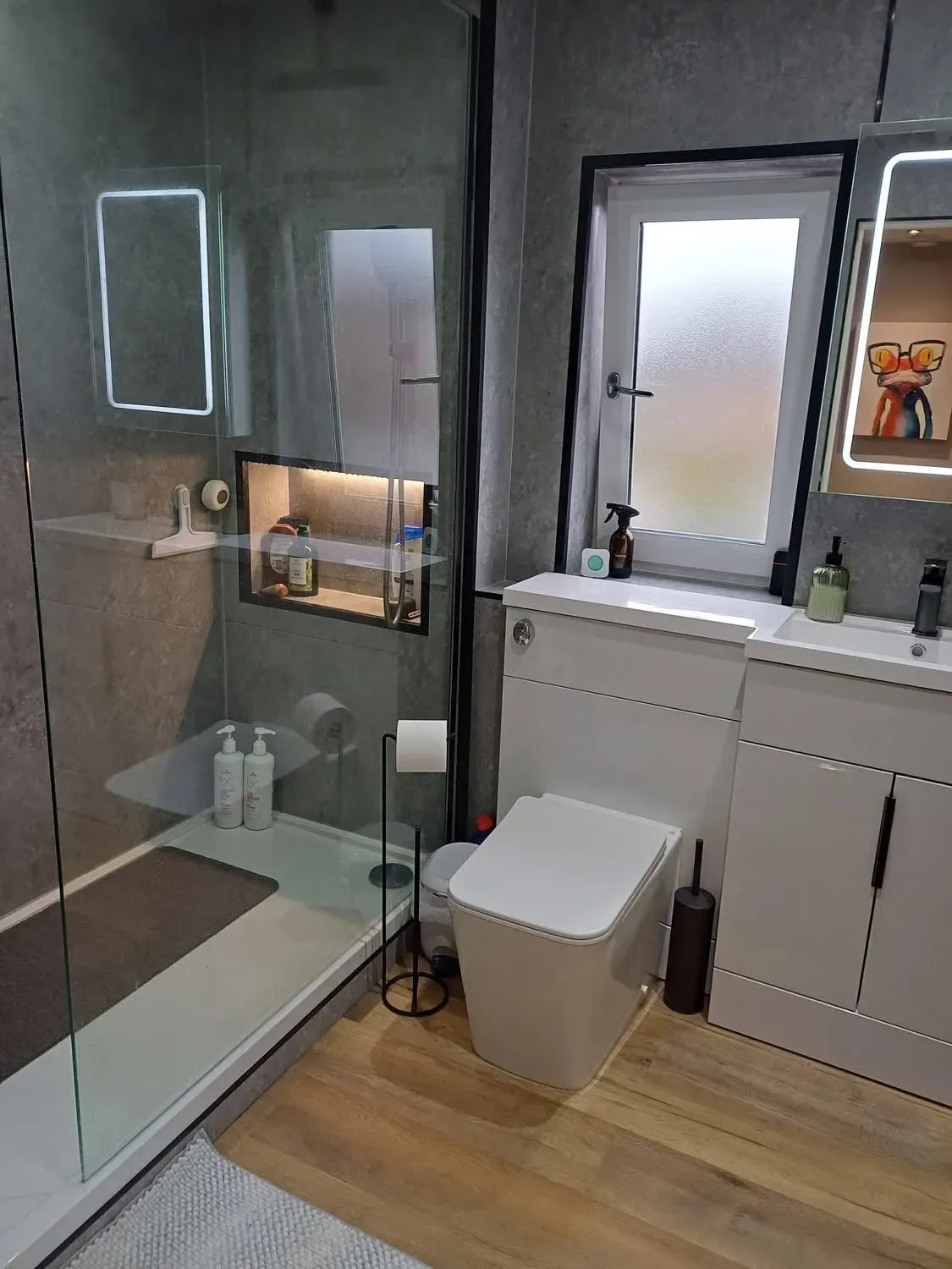 Bathroom renovation and remodelling image background image