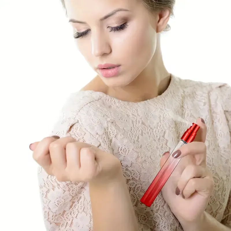 8210939676776-vl0ijelon7l2qg5kumpl2q-10ml-perfume thumbnail image