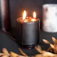 8212518643631-wvtbyqez8hpi5lkog0xoo-vampire-blood-candle thumbnail image