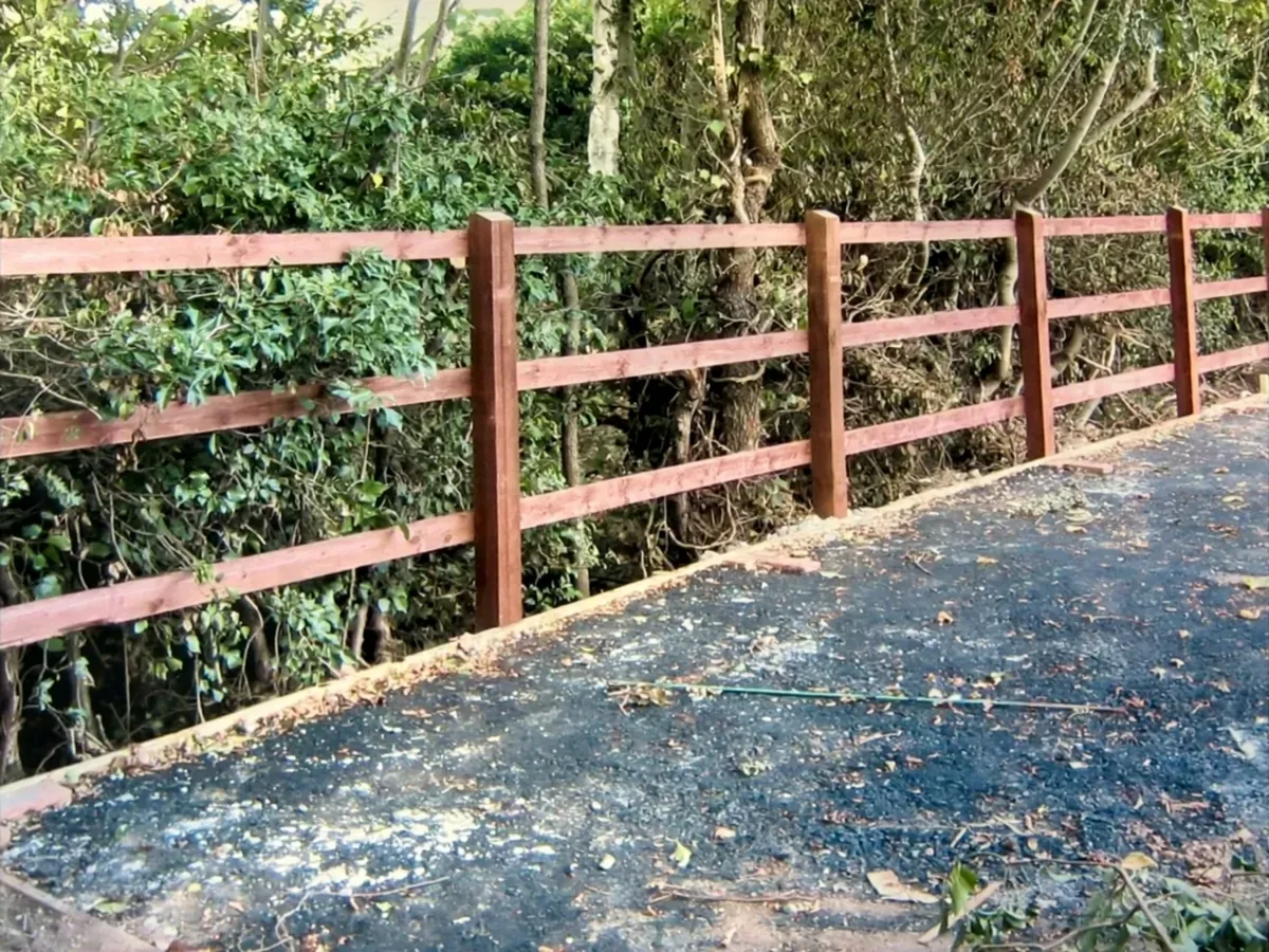 Post and rail fencing image