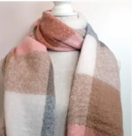 Blanket Scarf Pink - ZXC22062 pink 1 thumbnail image