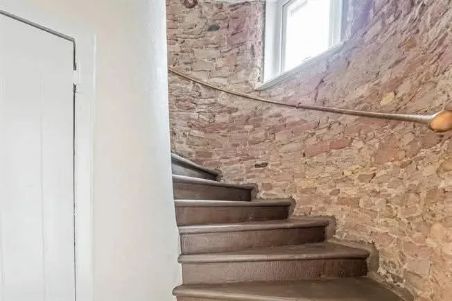 Descriptive text for the image