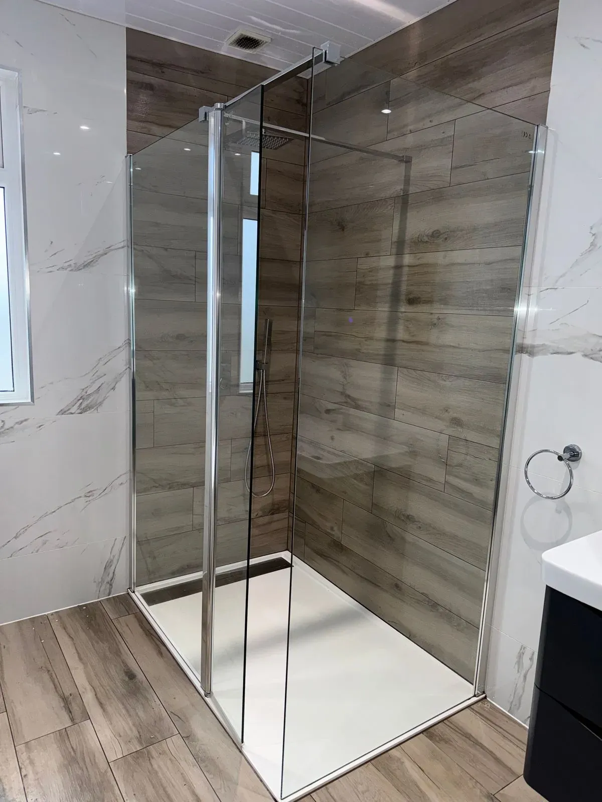 Descriptive text for the image