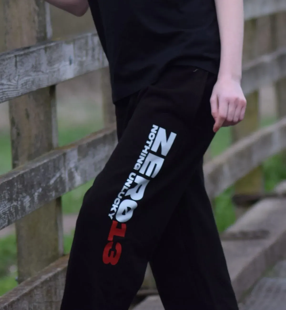 8225540026196-er52izjwh6tviwcb7si15d-Joggers-kids thumbnail image