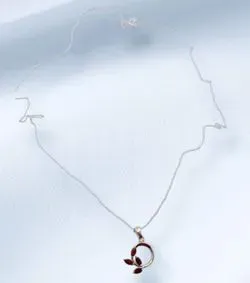 garnet necklace 2 thumbnail image