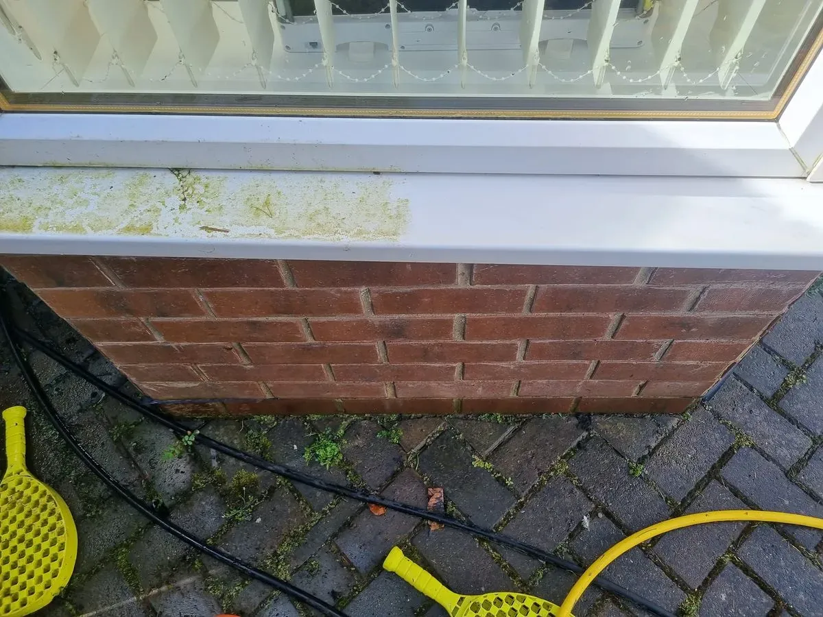 Cladding cleaning image background image