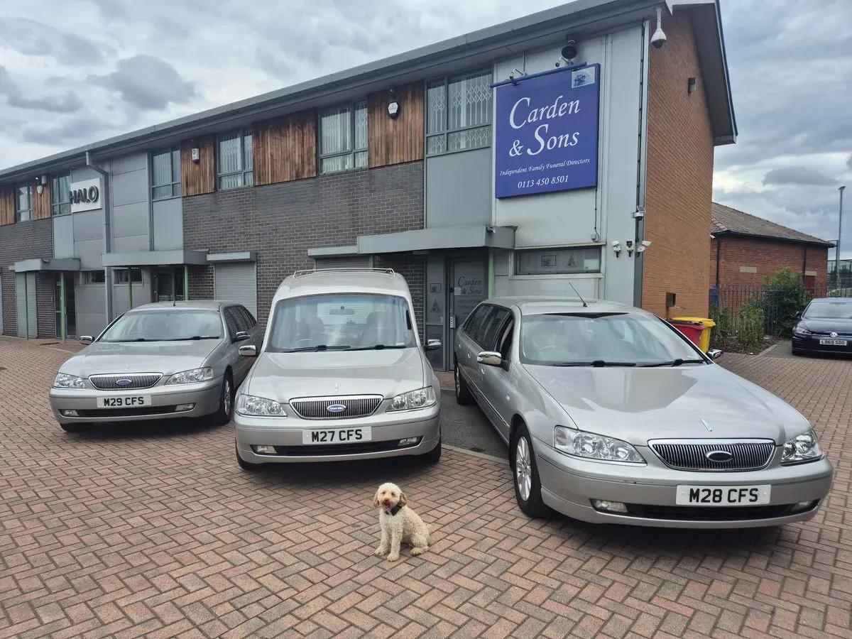 Limousine Hire image