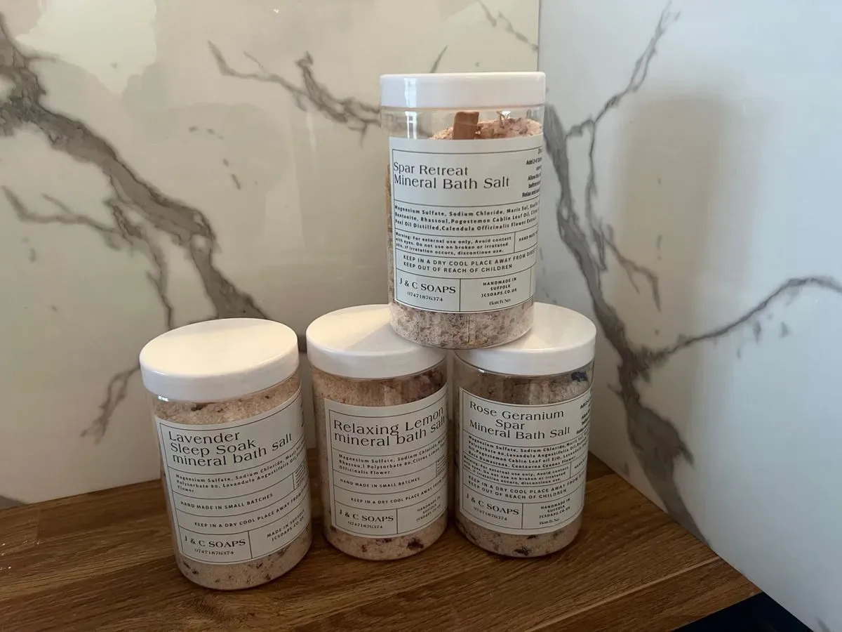 8211465210317-frqbmga0krh0rmc14fp3u-bath-salts collection background image
