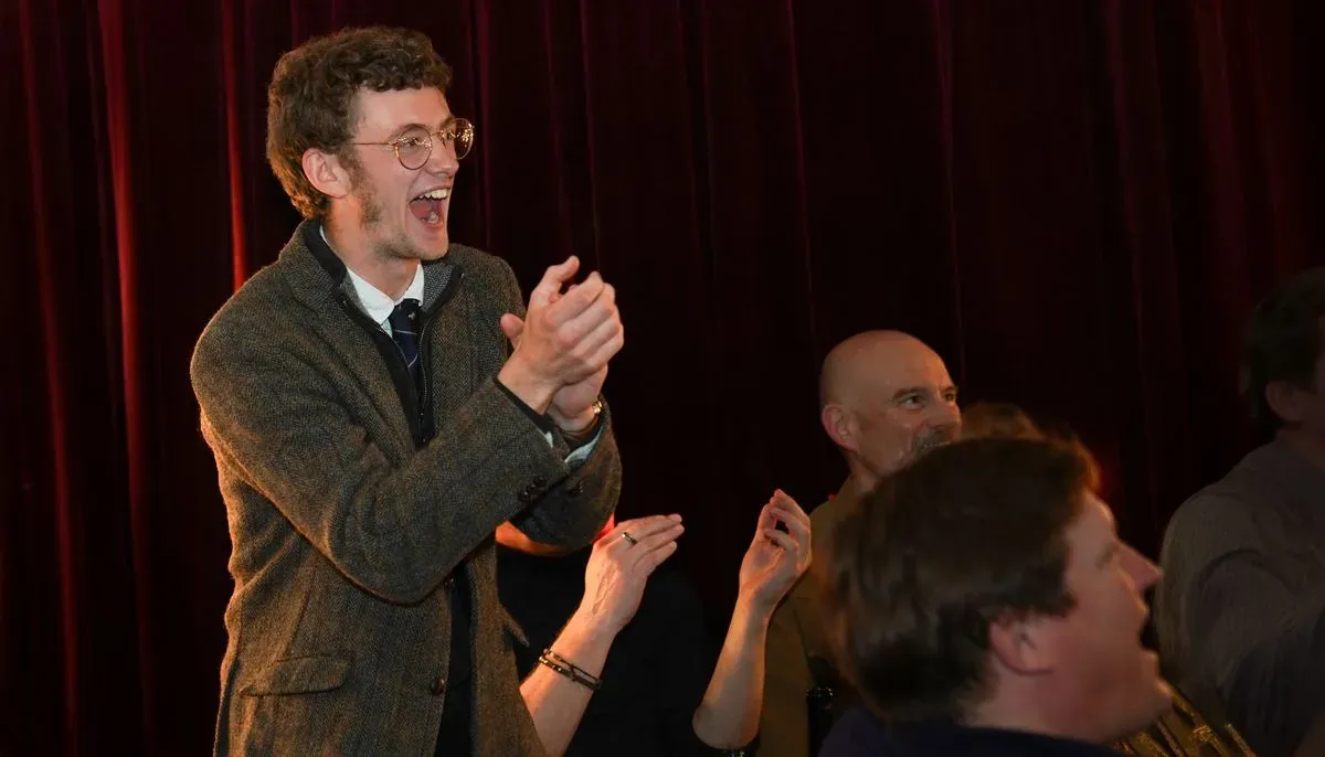 Descriptive text for the image