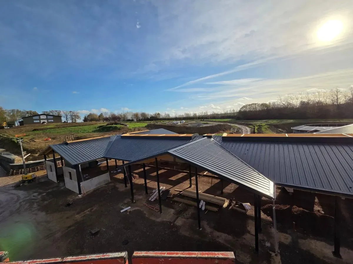 Industrial Roofing image background image