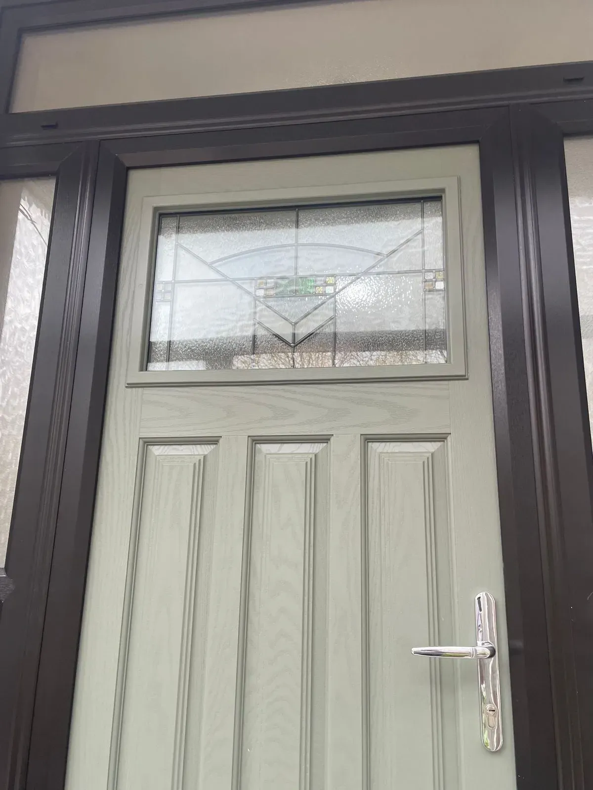 Front door installation showcasing quality craftsmanship in Fordham