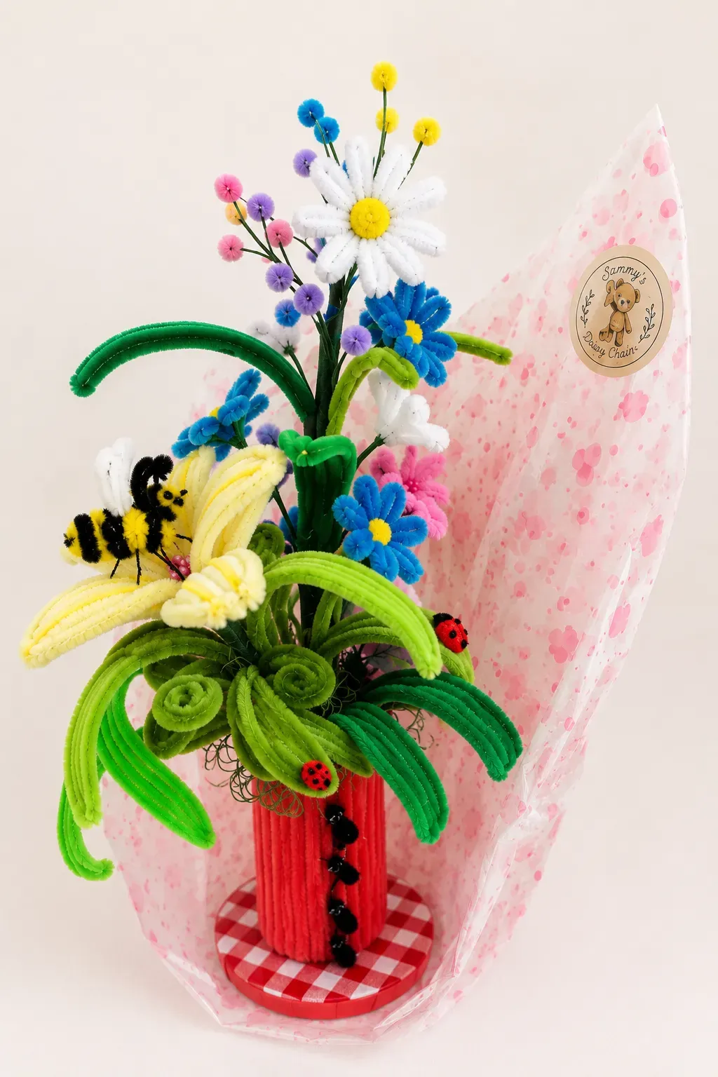 8217082387582-9t48w1d59l8kw2m8099cg-Flower-vase thumbnail image