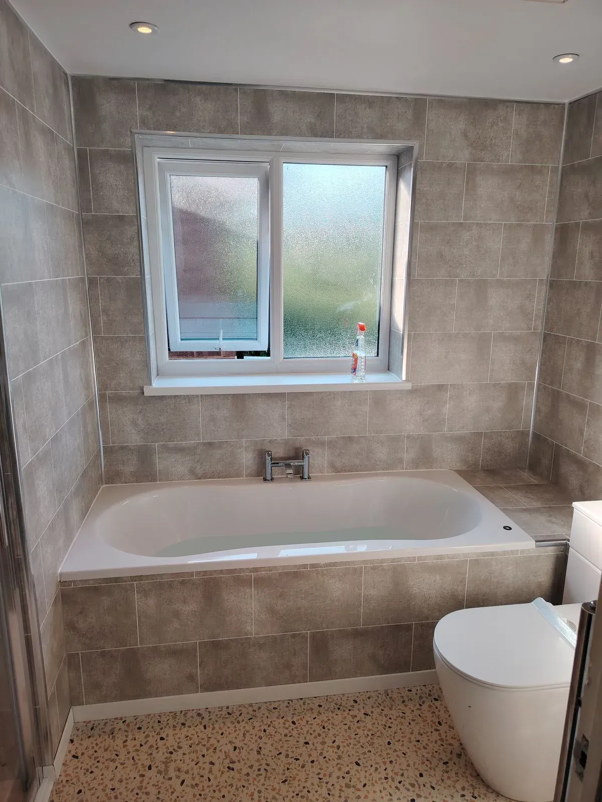 Bathroom fitting image background image