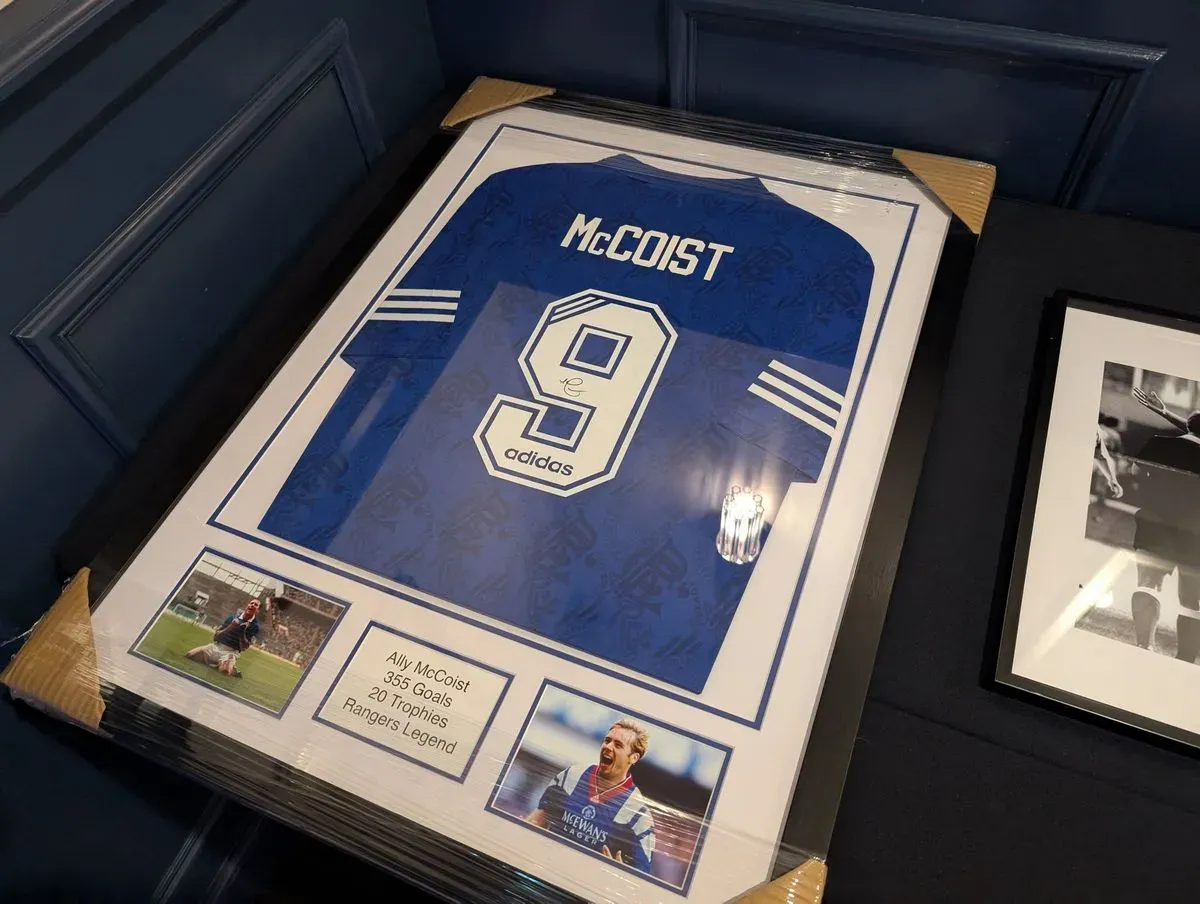 Comedy image background image