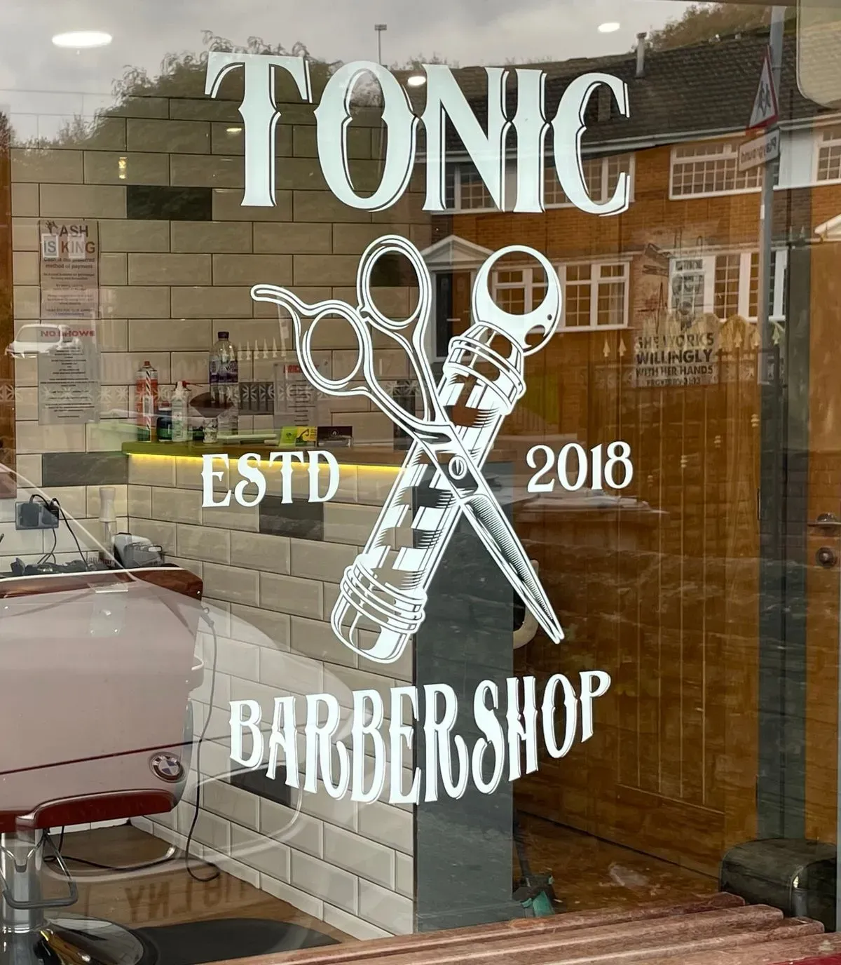 Vinyl Cutting and Application image