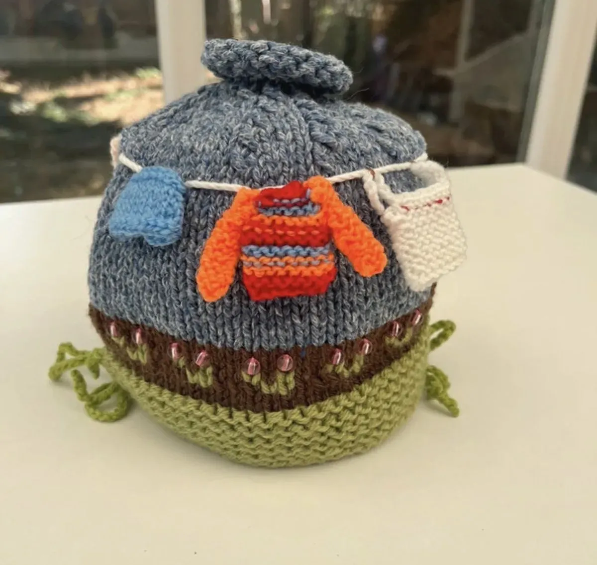 8212748541787-6r7i61ktckeuajn4tge3q-Tea-cosy thumbnail image