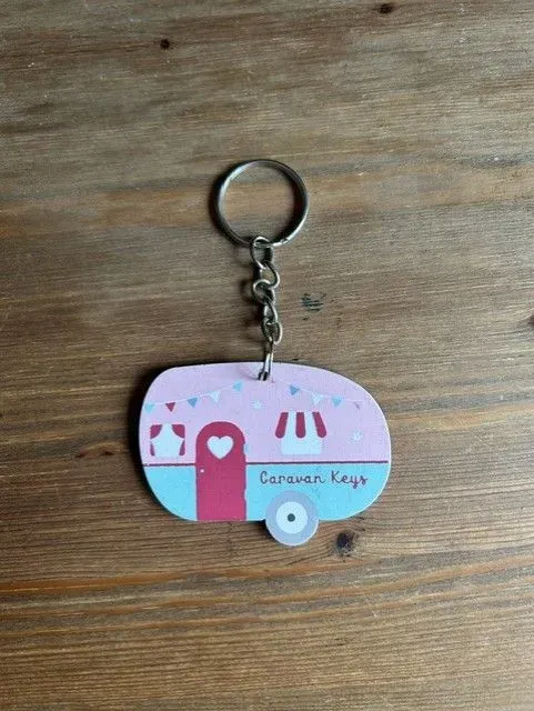 8217845192305-evvsqgag5chm9g1herzb0e-VW-key-ring-pink thumbnail image