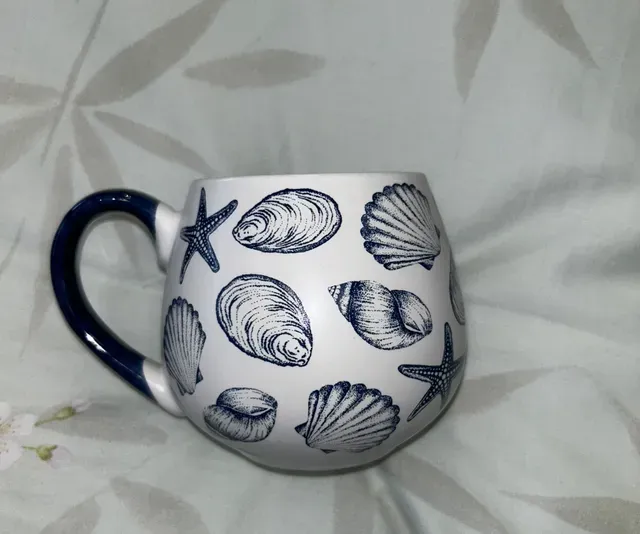 8218722972608-5fp02luh5nuuezs7dih50f-Seashell-Mug thumbnail image