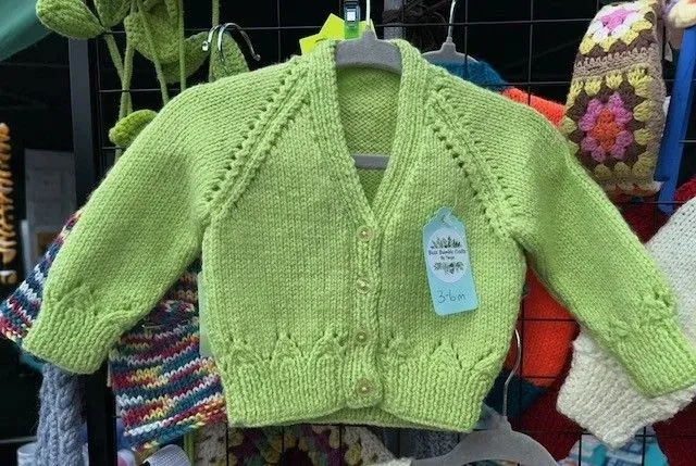 8218895210692-xl06qqz626owqp3qrpr40h-Lime-cardigam thumbnail image