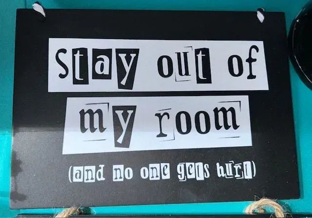 8218986637500-ahqa8fd2nyaudvlcclwaq-Stay-out-sign thumbnail image