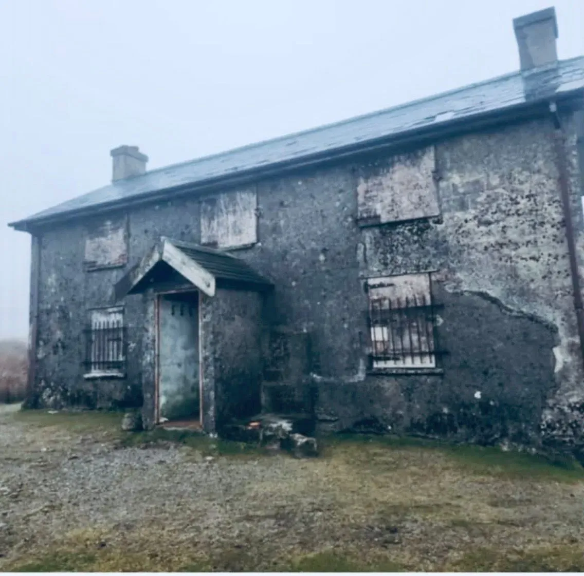 Haunting Investigations image background image