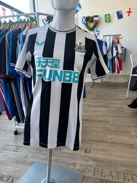 8216324006677-8txwsh0u5o9cnqq6hk8ax7-newccc thumbnail image