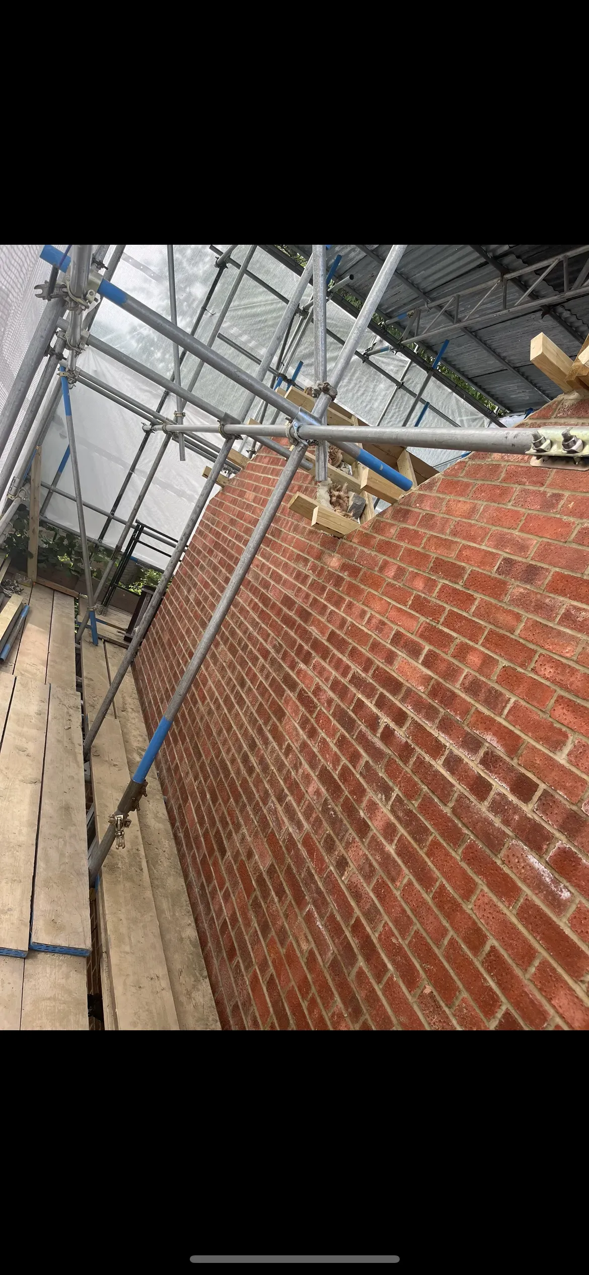 Before and after photos of house extension in Orpington