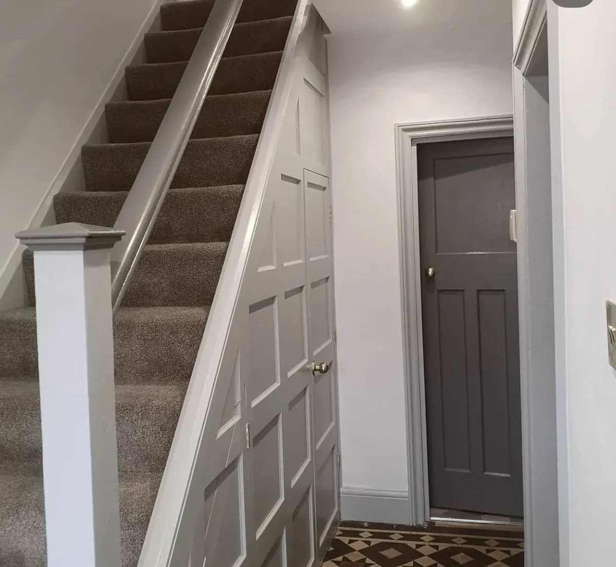 Interior painting image