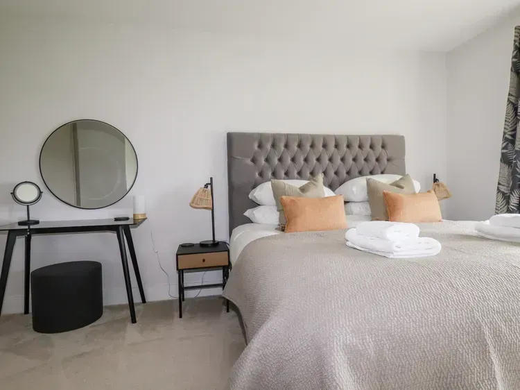 Descriptive text for the image