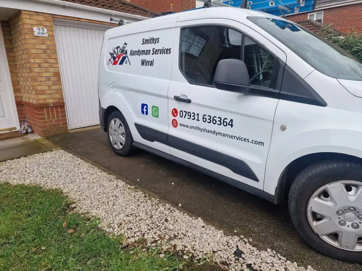 Smithy's handyman services wirral  logo